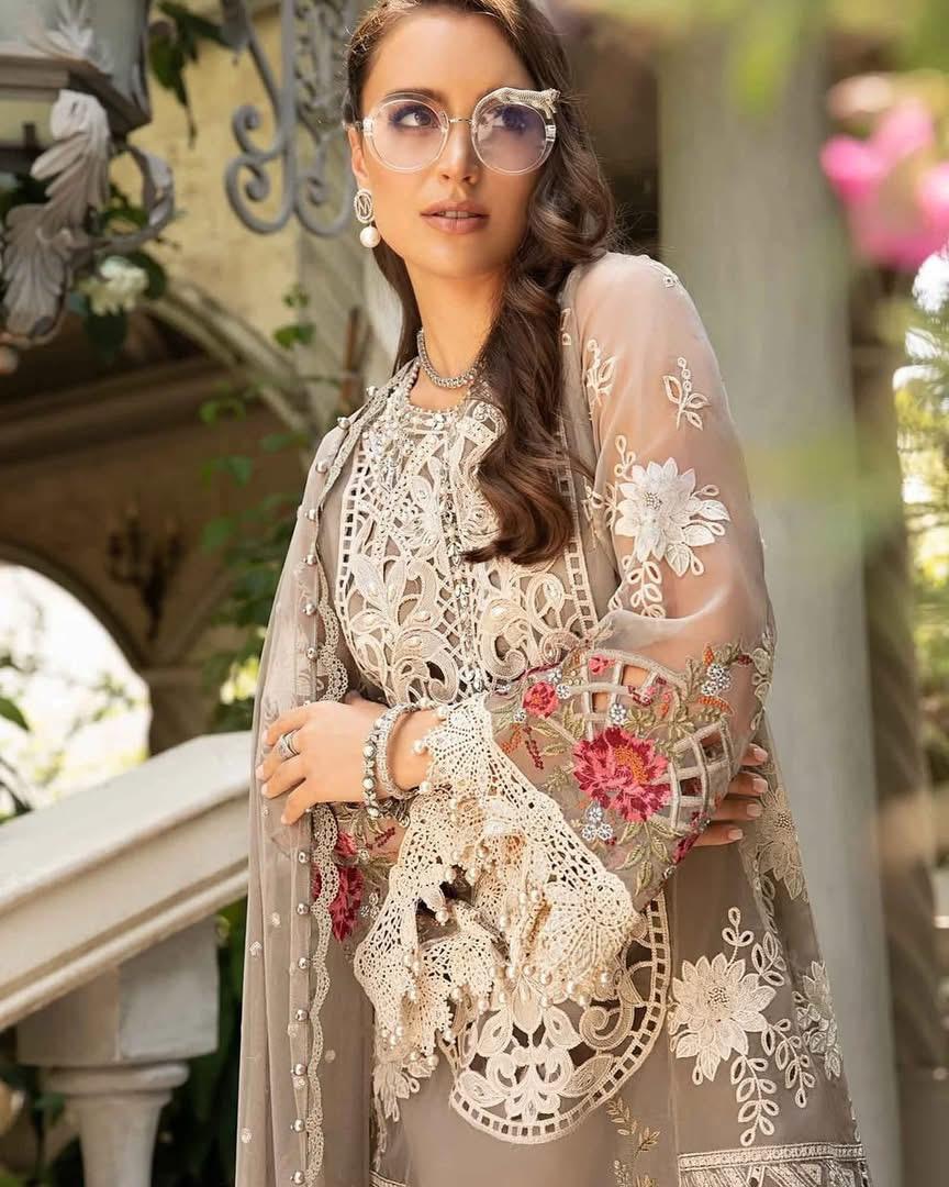 MARIA.B - 3PC LAWN EMBROIDERED SHIRT WITH KHADDI NET DUPATTA AND TROUSER -DPC-4170