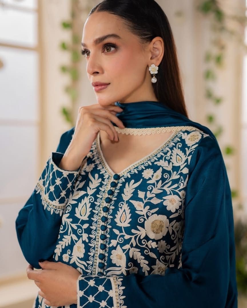 ‎MIRANA-3PC LAWN EMBROIDERED SHIRT WITH BAMBER CHIFFON DUPATTA AND TROUSER-DPC-4728