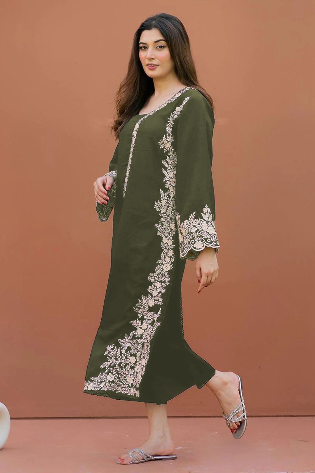 URGE-2PC LAWN EMBROIDERED SHIRT WITH LAWN EMBROIDRED TROUSER-DPC-010