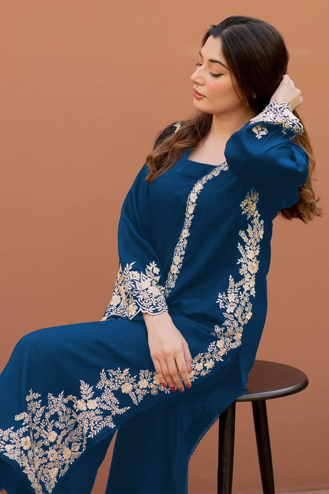 URGE-2PC LAWN EMBROIDERED SHIRT WITH LAWN EMBROIDRED TROUSER-DPC-011