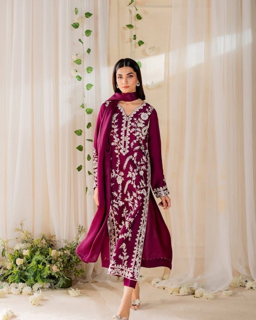 ‎‎‎MIRANA-3PC LAWN EMBROIDERED SHIRT WITH BAMBER CHIFFON DUPATTA AND TROUSER-DPC-4720