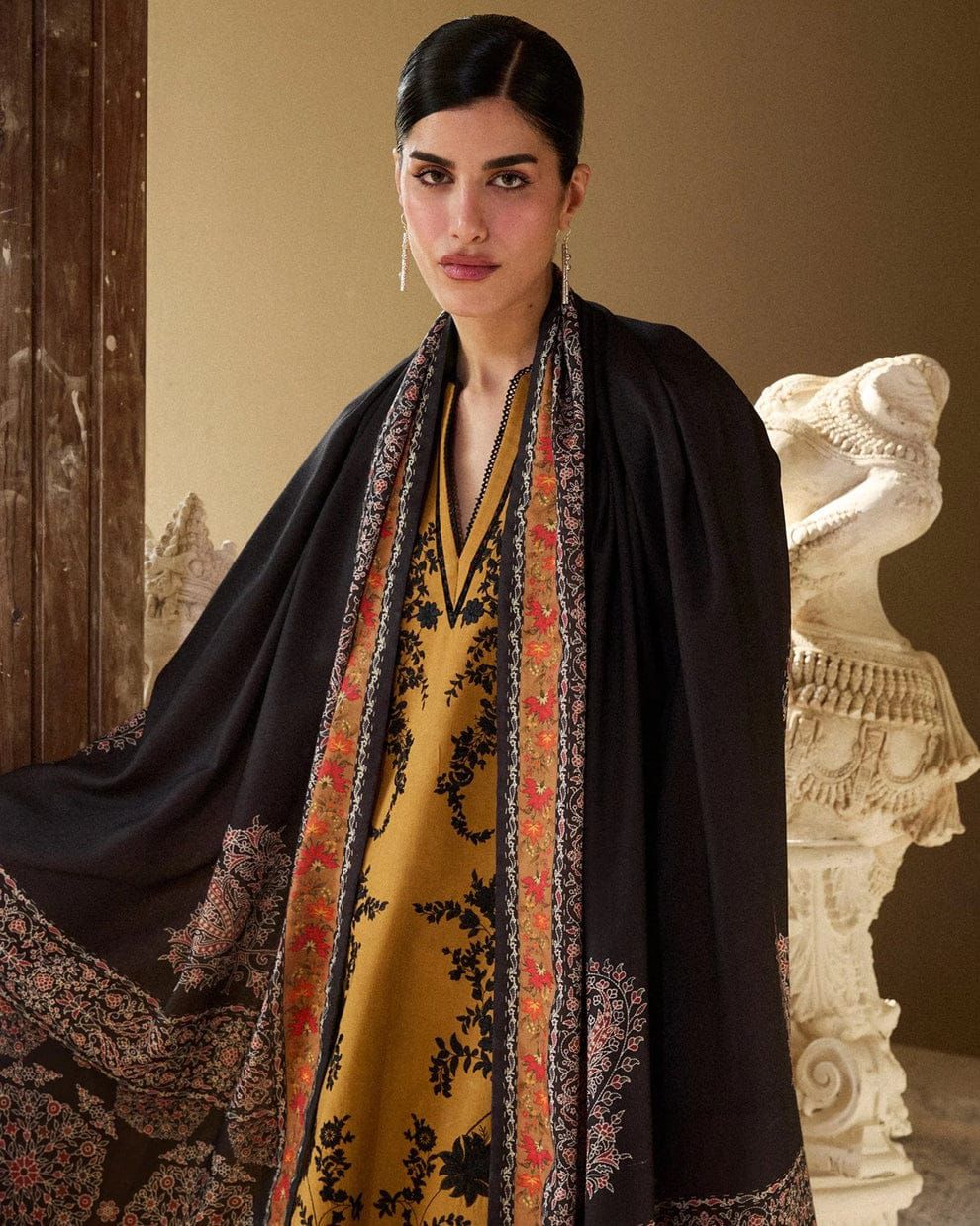 HUSSAIN REHAR- 3PC LAWN EMBROIDERED SHIRT WITH DIGITAL MONAR DUPATTA AND TROUSER-DPC-3592