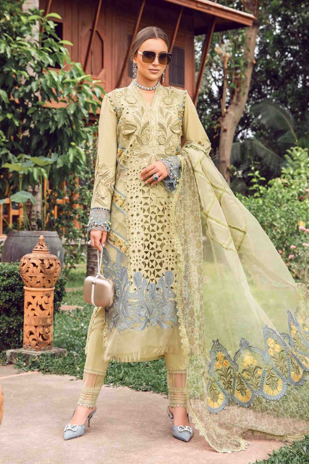 ‎‎‎‎‎‎‎‎MARIA.B-3PC LAWN EMBROIDERED SHIRT WITH EMBROIDERED ORGANZA DAMAN CHIFFON PRINTED EMB DUPATTA AND EMB TROUSER-DPC-4606