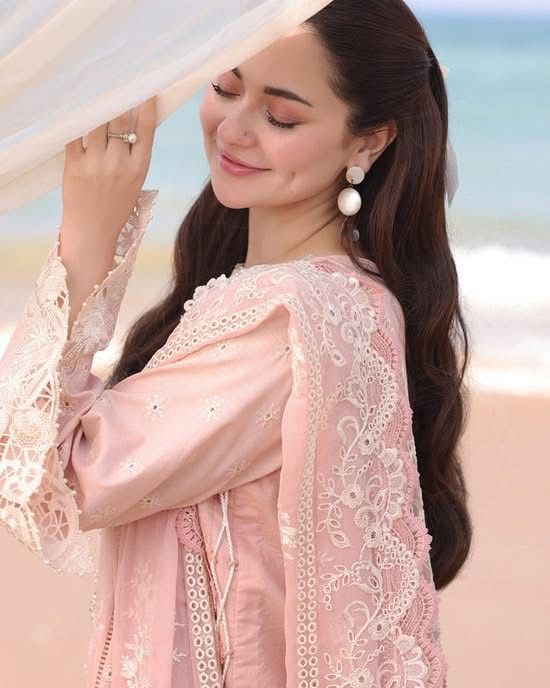 QALAMQAR-3PC LAWN EMBROIDERED SHIRT WITH KHAADI NET EMBROIDERED DUPATTA AND TROUSER -DPC-4698