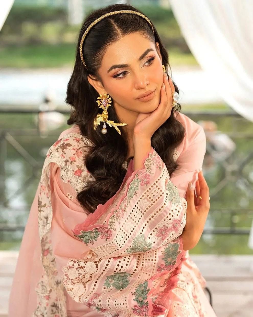 ELAF- 3PC LAWN EMBROIDERED SHIRT WITH MONAR DUPATTA AND TROUSER-DPC-4423