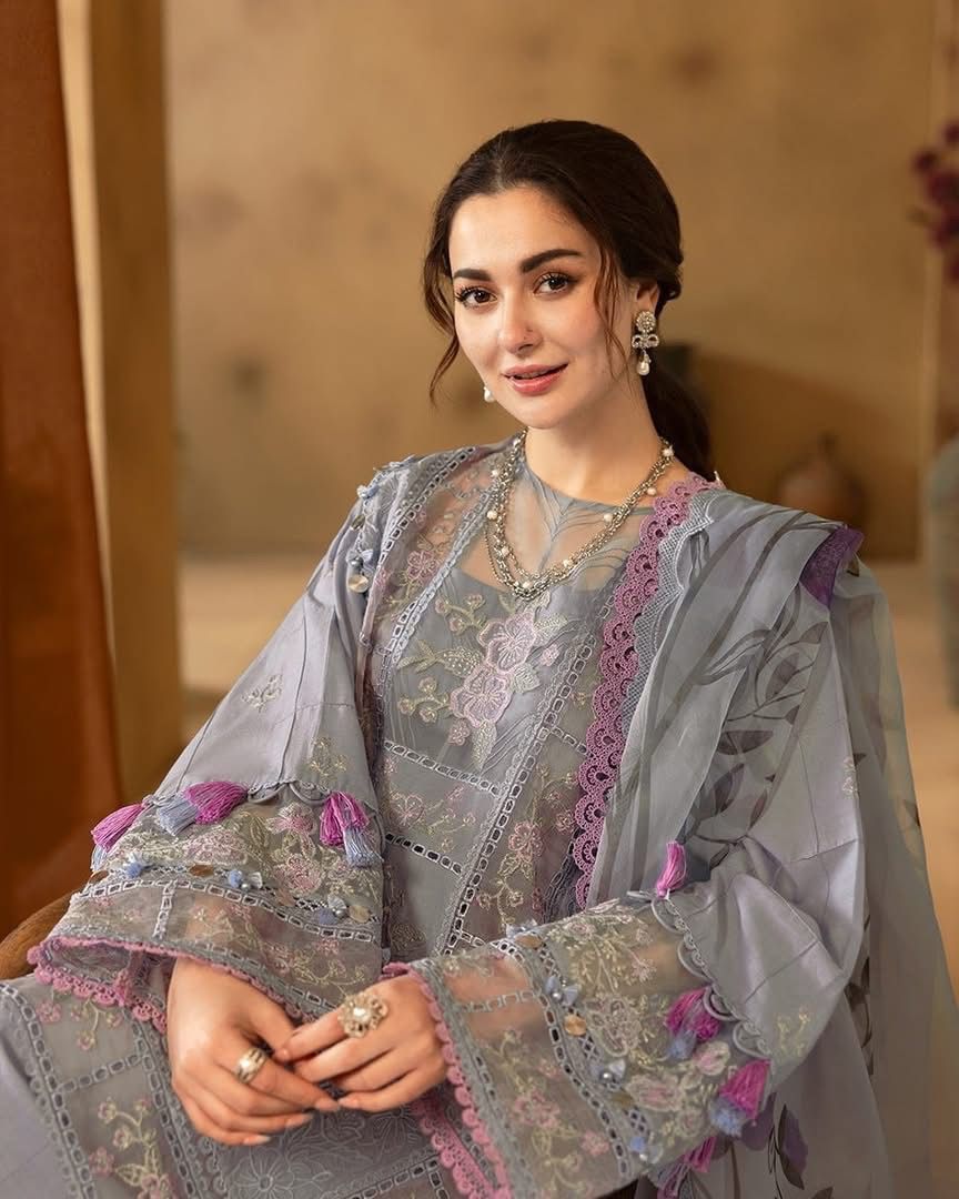 SAIRA RIZWAN - 3PC LAWN EMBROIDERED SHIRT WITH PRINTED CHIFFON DUPATTA AND TROUSER-DPC-4657