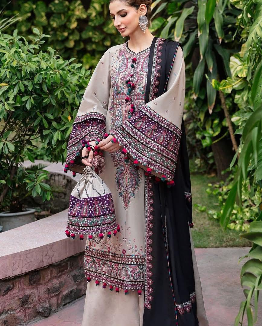 JAZMIN- 3PC LAWN EMBROIDERED SHIRT WITH BAMBER CHIFFON EMB DUPATTA AND TROUSER-DPC-4227