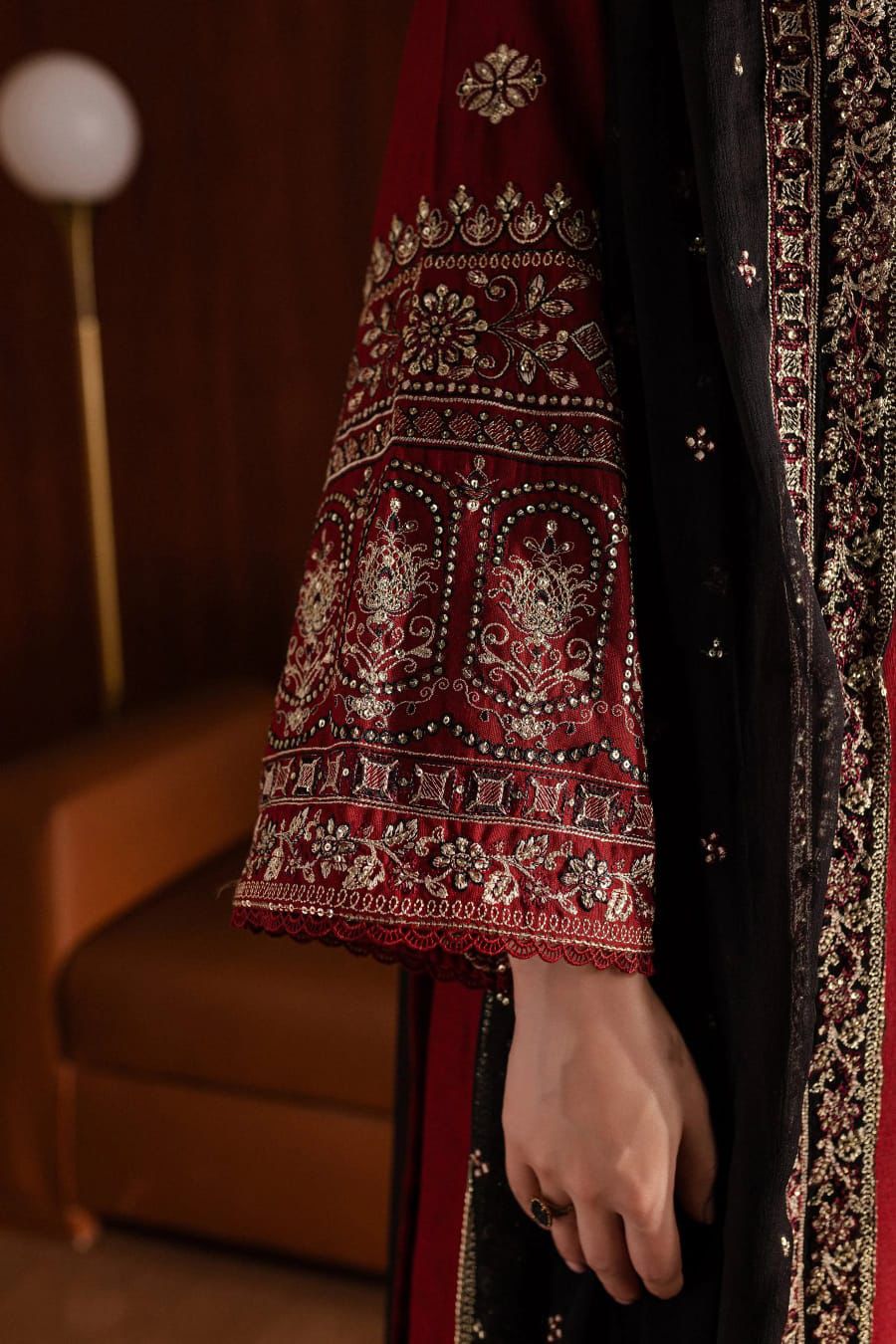 BATIK- 3PC LAWN EMBROIDERED SHIRT WITH CHIFFON EMB DUPATTA AND TROUSER-DPC-4059