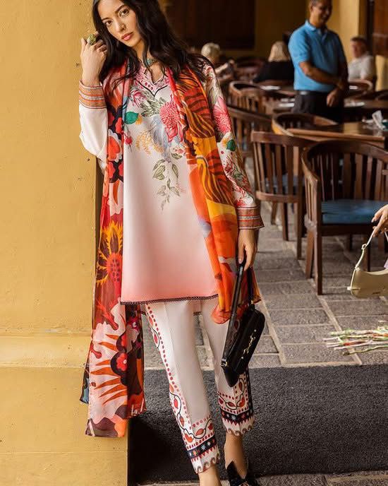 MUSHQ-3PC LAWN PRINTED SHIRT WITH CHIFFON PRINT DUPATTA AND PRINT TROUSER-DPC-2507