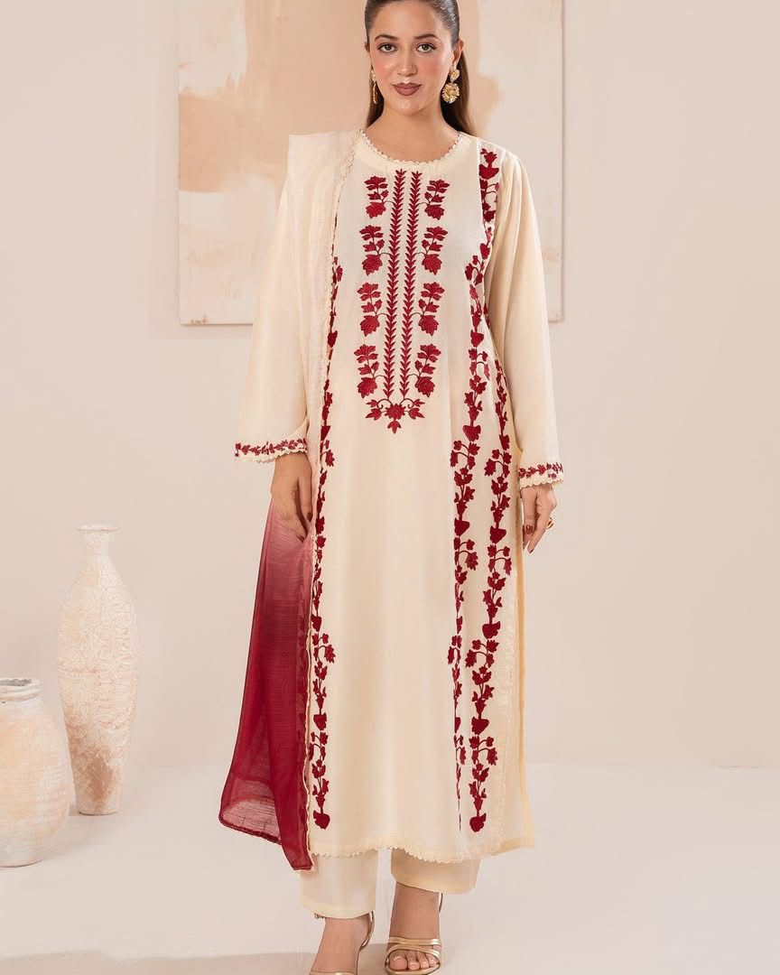 ‎‎‎‎‎‎‎IZEL-3PC LAWN EMBROIDERED SHIRT WITH CHIFFON TYE&DYE DUPATTA AND TROUSER-DPC-4649
