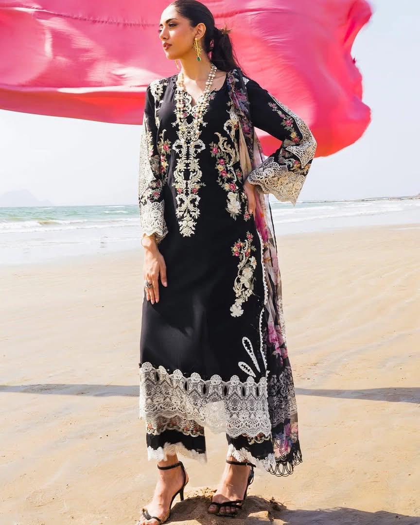 ‎‎‎‎‎‎‎‎‎‎‎‎‎‎‎‎‎‎‎‎ELAF-3PC LAWN EMBROIDERED SHIRT WITH CHIFFON PRINTED DUPATTA AND EMB TROUSER-DPC-4697