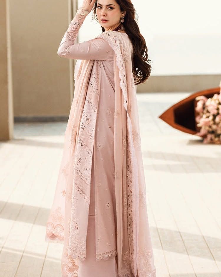 QALAMQAR-3PC LAWN CHIKAANKARI EMBROIDERED SHIRT WITH KHAADI NET EMBROIDERED DUPATTA AND TROUSER -DPC-4727