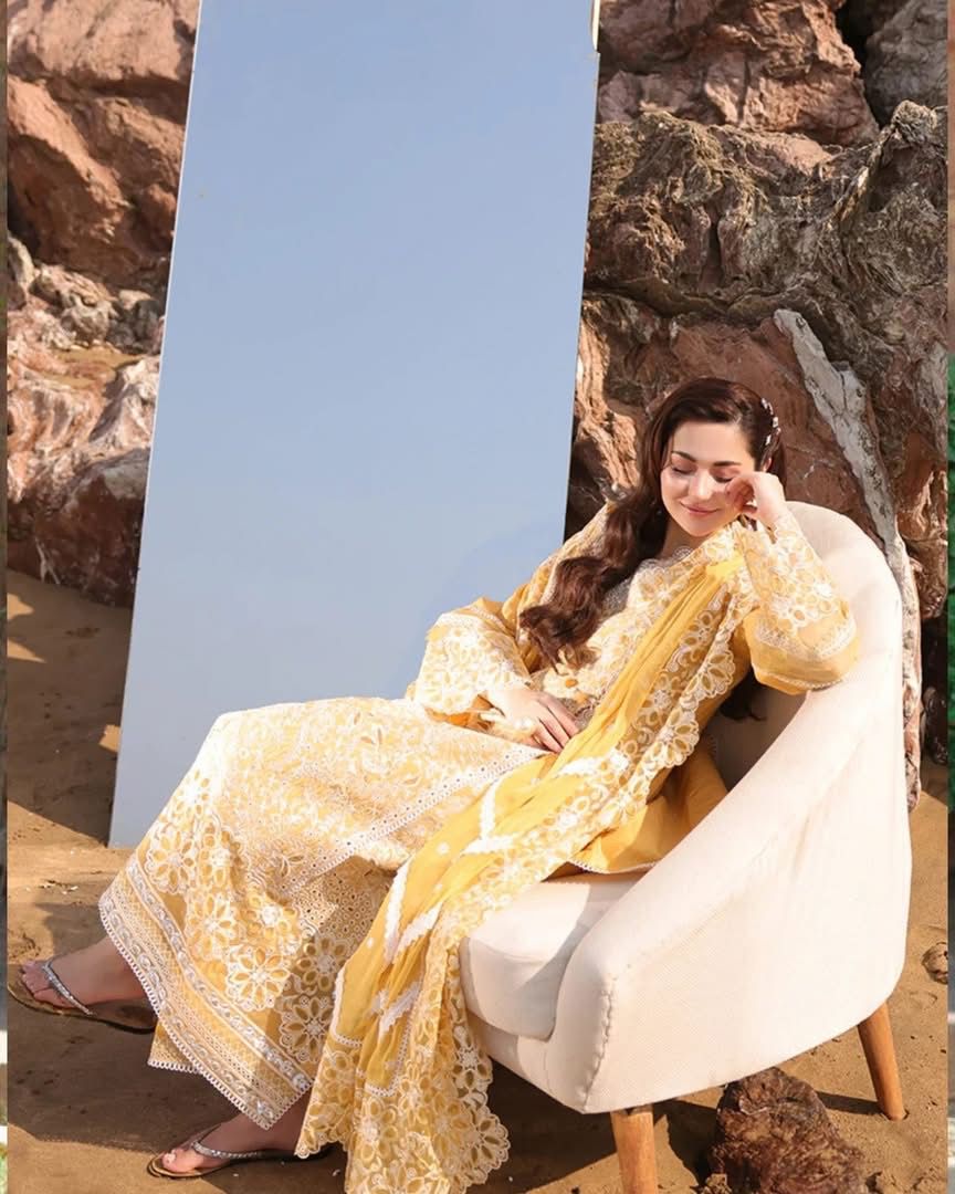 ‎IMROZIA-3PC LAWN CHIKANKARI EMBROIDERED SHIRT WITH KHADDI NET EMB DUPATTA AND EMB TROUSER-DPC-4707